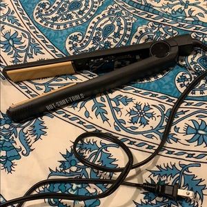 Hot shot tools hair straightener